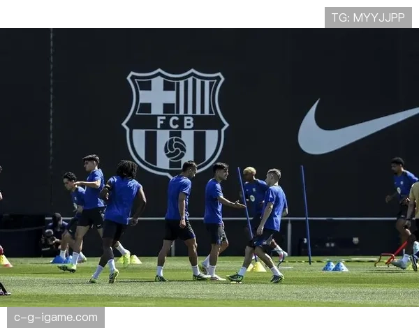 西甲格局生变:攻防失衡暴露隐患,新机遇悄然浮现