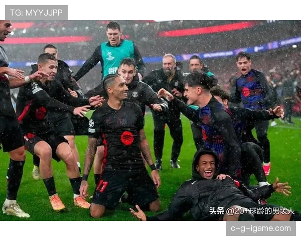 拉菲尼亚本赛季进攻贡献持续提升，已成为球队关键得分点